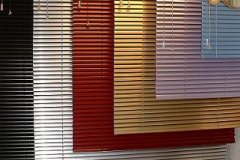 venetian blinds coloured